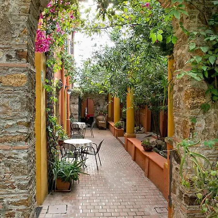 فندق Antica 4*