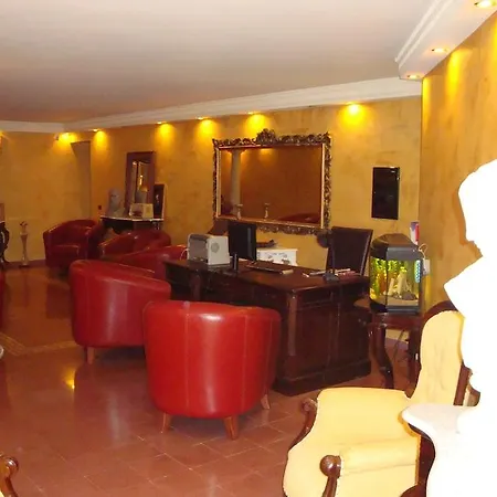 Antica 4*