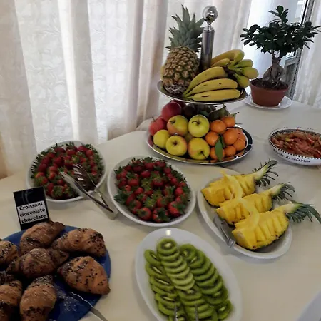 Antica 4* 트로페아